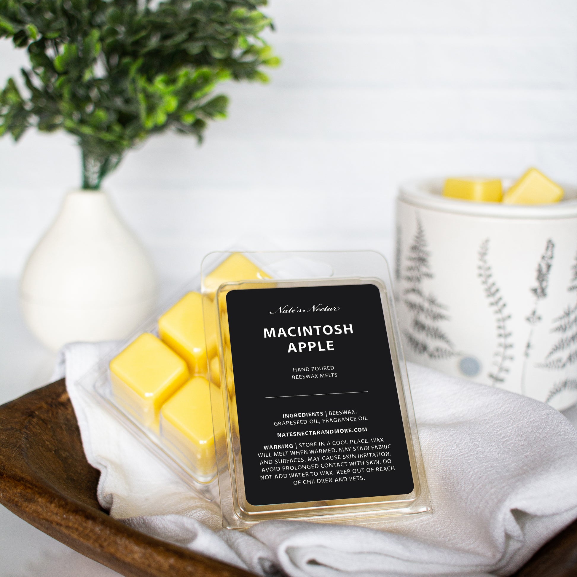 Macintosh Apple Beeswax Candle, Nate's Nectar Fall Beeswax Candle Collection, Hand Poured, 4 oz tin and melt